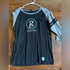 Garth Brooks 3/4 sleeve shirt
